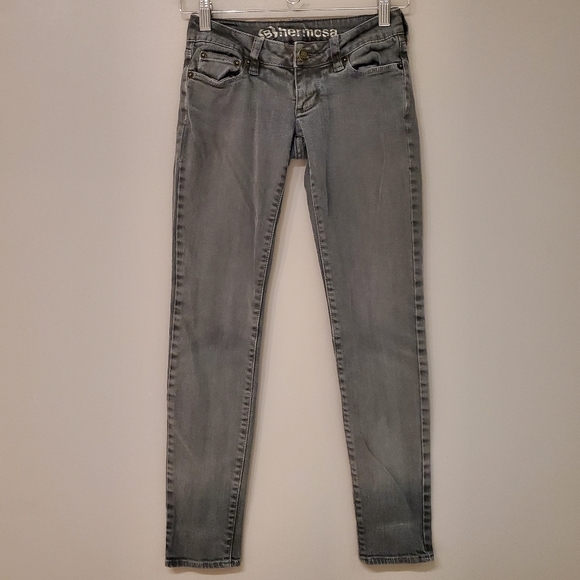 Bullhead Denim - Bullhead Hermosa Super Skinny Jeans - Gray